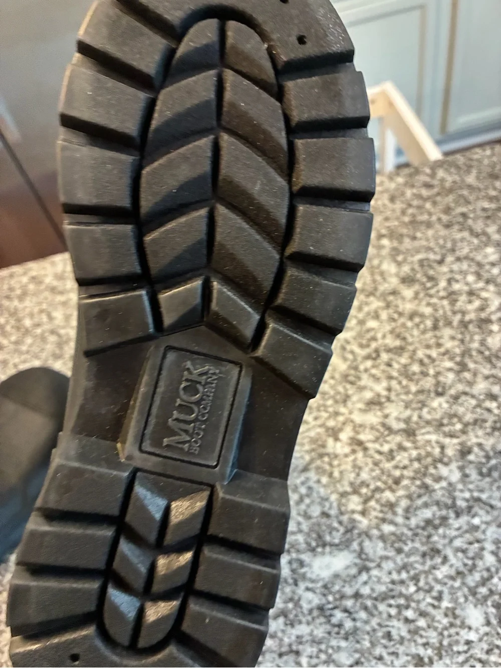 Muck boots  size 7 men 8 women